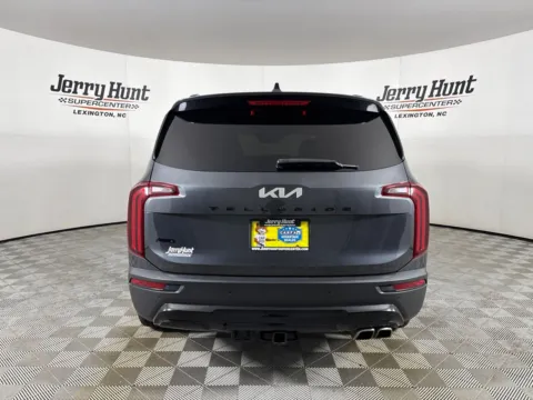 More photos of 2022 Kia Telluride SX at Jerry Hunt Supercenter - Lexington, NC