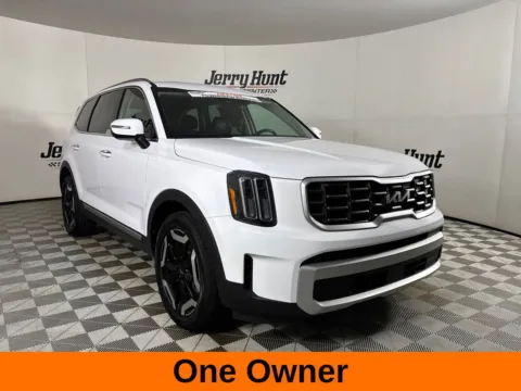 More photos of 2025 Kia Telluride S at Jerry Hunt Supercenter - Lexington, NC