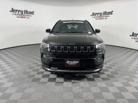 More photos of 2026 Jeep Compass Latitude at Jerry Hunt Supercenter - Lexington, NC