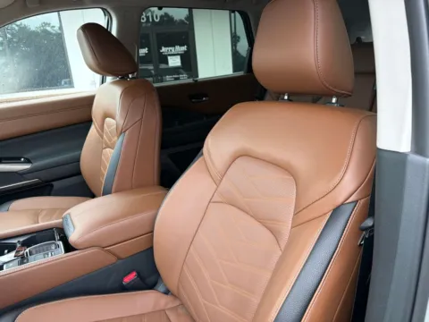 Another view of 2025 Nissan Pathfinder Platinum for sale in Lexington, NC at Jerry Hunt Supercenter - Lexington