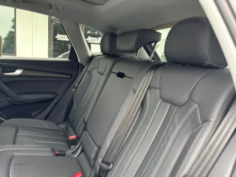 More photos of 2024 Audi Q5 45 S line Premium Plus at Jerry Hunt Supercenter - Lexington, NC