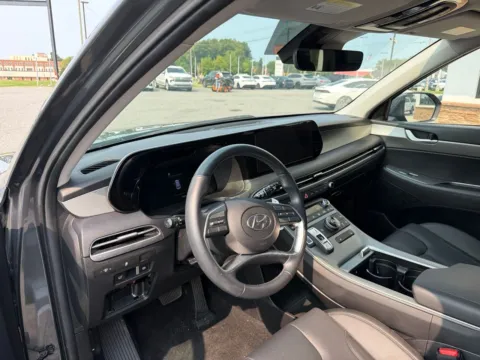 More photos of 2024 Hyundai Palisade XRT at Jerry Hunt Supercenter - Lexington, NC