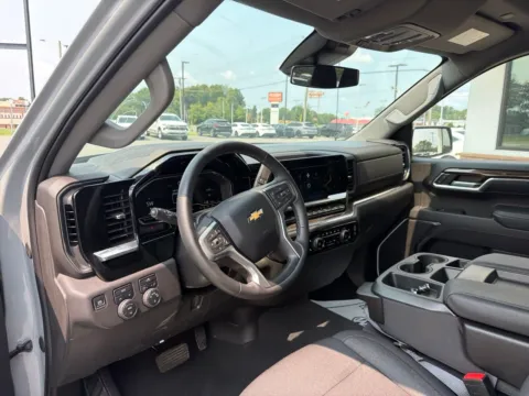 More photos of 2024 Chevrolet Silverado 1500 LT at Jerry Hunt Supercenter - Lexington, NC