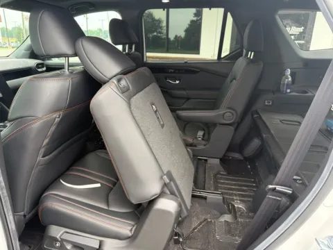 More photos of 2026 Honda Pilot TrailSport at Jerry Hunt Supercenter - Lexington, NC