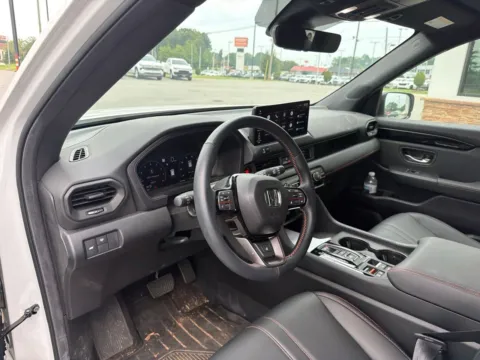 More photos of 2026 Honda Pilot TrailSport at Jerry Hunt Supercenter - Lexington, NC