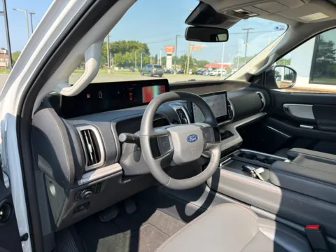 More photos of 2025 Ford Expedition Active at Jerry Hunt Supercenter - Lexington, NC
