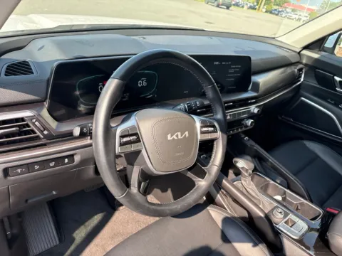 More photos of 2025 Kia Telluride S at Jerry Hunt Supercenter - Lexington, NC