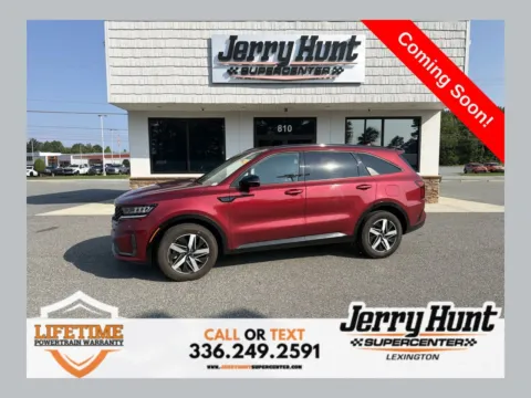 Red 2023 Kia Sorento S for sale in Lexington, NC
