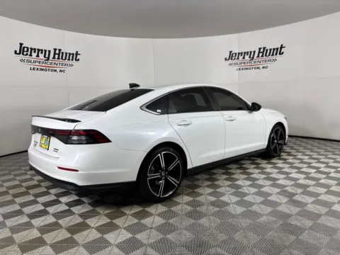 More photos of 2023 Honda Accord Hybrid Sport at Jerry Hunt Supercenter - Lexington, NC