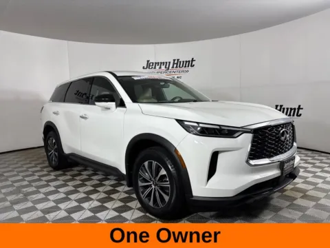 More photos of 2023 INFINITI QX60 PURE at Jerry Hunt Supercenter - Lexington, NC