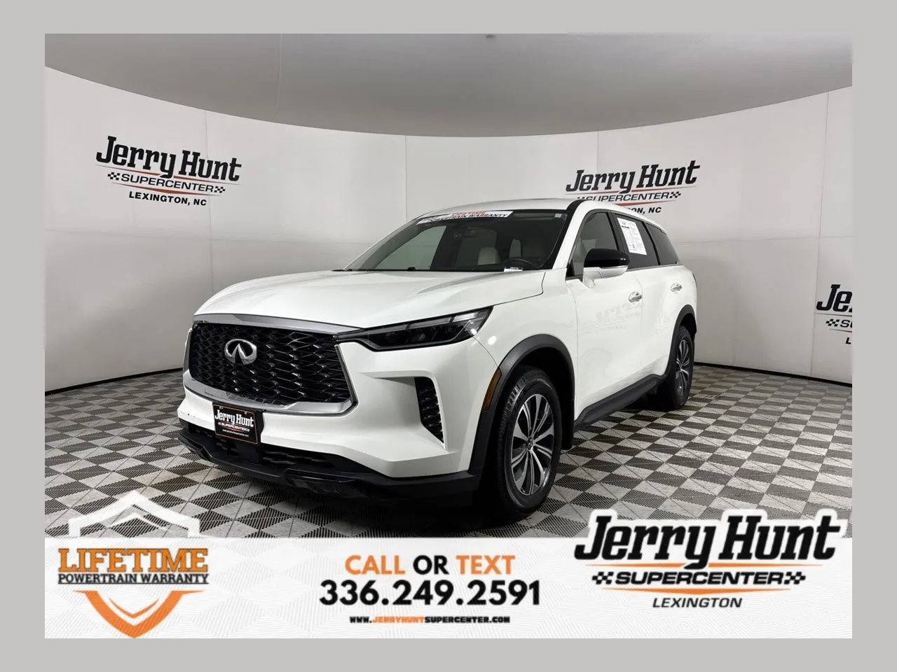 White 2023 INFINITI QX60 PURE for sale in Lexington, NC