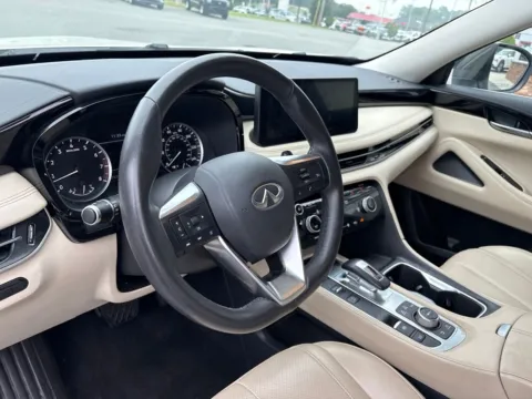 More photos of 2023 INFINITI QX60 PURE at Jerry Hunt Supercenter - Lexington, NC
