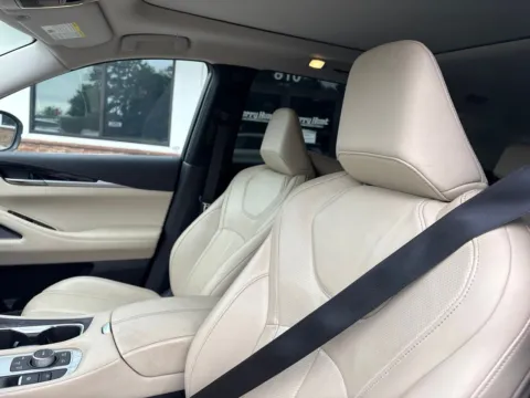 Another view of 2023 INFINITI QX60 PURE for sale in Lexington, NC at Jerry Hunt Supercenter - Lexington
