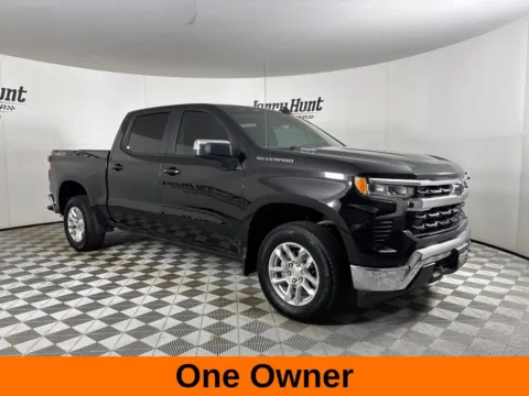 More photos of 2025 Chevrolet Silverado 1500 LT at Jerry Hunt Supercenter - Lexington, NC