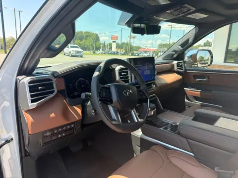 More photos of 2024 Toyota Tundra Hybrid 1794 Edition at Jerry Hunt Supercenter - Lexington, NC