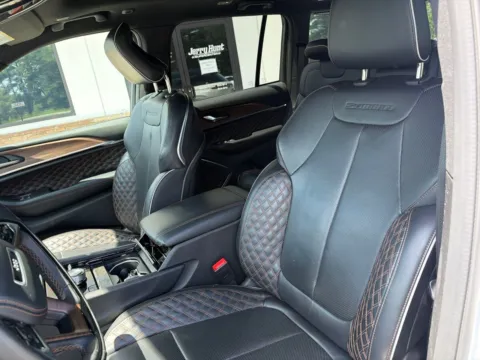 Another view of 2025 Jeep Grand Cherokee Summit for sale in Lexington, NC at Jerry Hunt Supercenter - Lexington