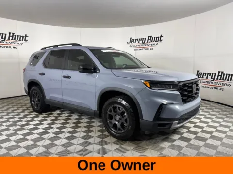 More photos of 2025 Honda Pilot TrailSport at Jerry Hunt Supercenter - Lexington, NC