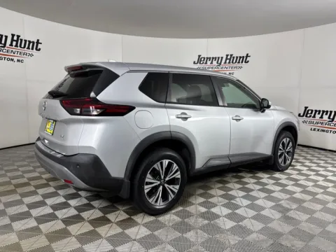 More photos of 2022 Nissan Rogue SV at Jerry Hunt Supercenter - Lexington, NC