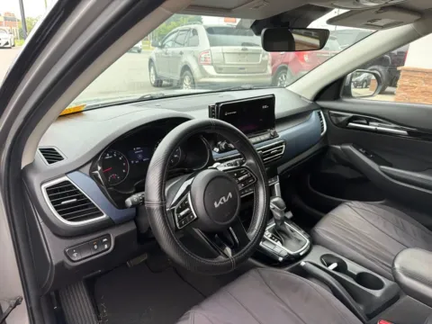 Another view of 2022 Kia Seltos S for sale in Lexington, NC at Jerry Hunt Supercenter - Lexington
