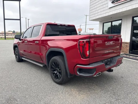 More photos of 2023 GMC Sierra 1500 Denali at Jerry Hunt Supercenter - Lexington, NC