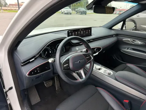 More photos of 2023 Genesis GV70 2.5T at Jerry Hunt Supercenter - Lexington, NC