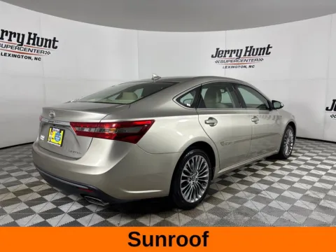 More photos of 2016 Toyota Avalon Limited at Jerry Hunt Supercenter - Lexington, NC