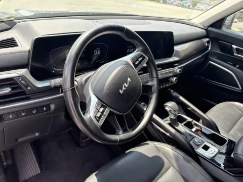 More photos of 2025 Kia Telluride S at Jerry Hunt Supercenter - Lexington, NC