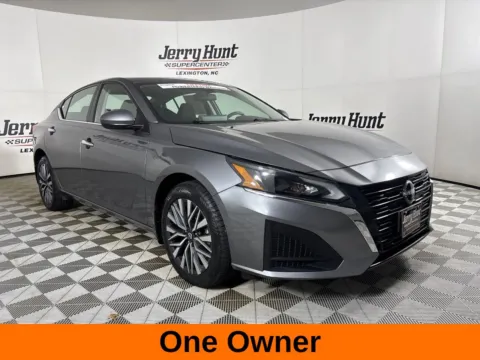 More photos of 2024 Nissan Altima 2.5 SV at Jerry Hunt Supercenter - Lexington, NC