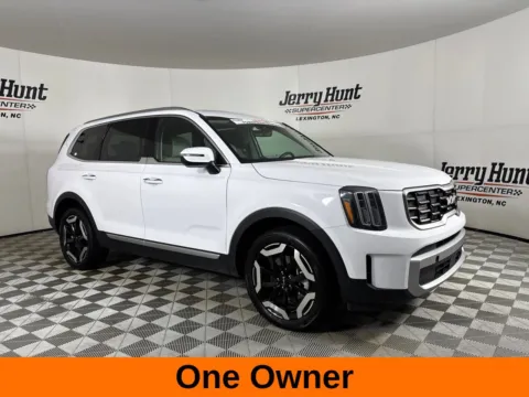 More photos of 2025 Kia Telluride S at Jerry Hunt Supercenter - Lexington, NC
