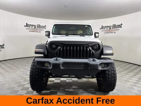 Another view of 2020 Jeep Gladiator Sport for sale in Lexington, NC at Jerry Hunt Supercenter - Lexington
