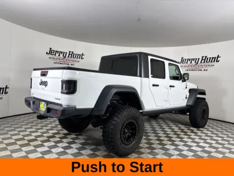 More photos of 2020 Jeep Gladiator Sport at Jerry Hunt Supercenter - Lexington, NC