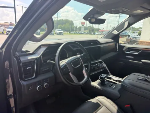 More photos of 2024 GMC Sierra 1500 Denali at Jerry Hunt Supercenter - Lexington, NC