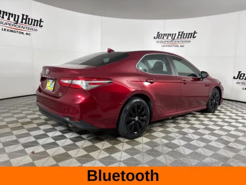 More photos of 2020 Toyota Camry LE at Jerry Hunt Supercenter - Lexington, NC