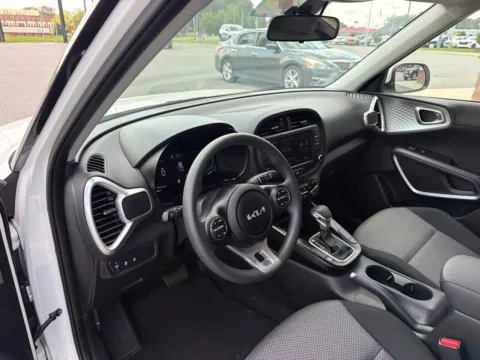 More photos of 2025 Kia Soul LX at Jerry Hunt Supercenter - Lexington, NC