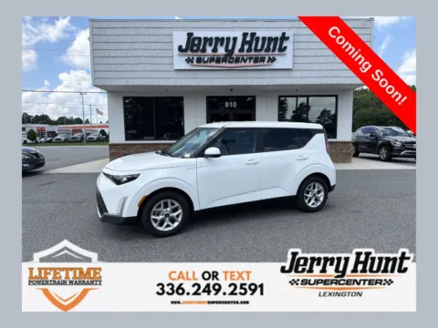 White 2025 Kia Soul LX for sale in Lexington, NC