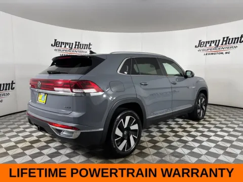 More photos of 2025 Volkswagen Atlas Cross Sport 2.0T SEL at Jerry Hunt Supercenter - Lexington, NC
