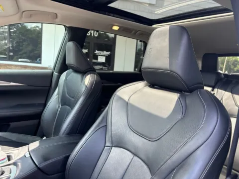 Another view of 2023 INFINITI QX60 LUXE for sale in Lexington, NC at Jerry Hunt Supercenter - Lexington