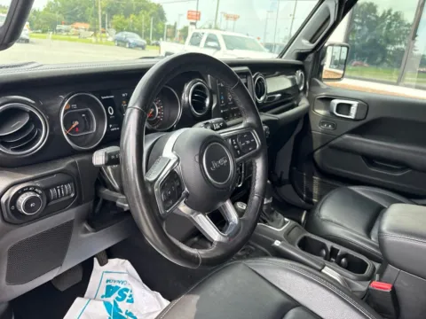 More photos of 2022 Jeep Wrangler Unlimited Sahara Altitude at Jerry Hunt Supercenter - Lexington, NC