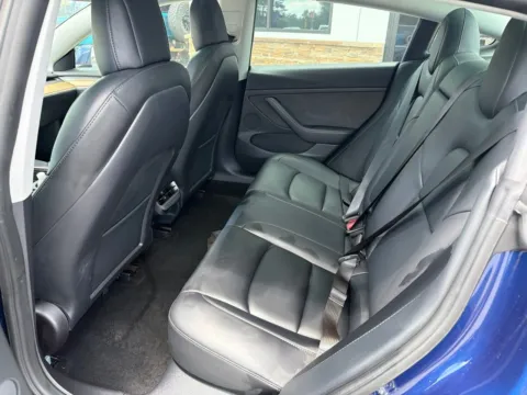 More photos of 2022 Tesla Model 3 at Jerry Hunt Supercenter - Lexington, NC