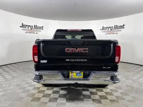 More photos of 2021 GMC Sierra 1500 SLE at Jerry Hunt Supercenter - Lexington, NC