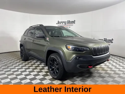 More photos of 2020 Jeep Cherokee Trailhawk at Jerry Hunt Supercenter - Lexington, NC