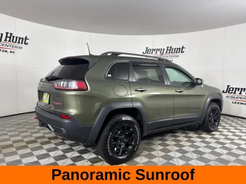 More photos of 2020 Jeep Cherokee Trailhawk at Jerry Hunt Supercenter - Lexington, NC