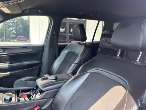 Another view of 2023 Jeep Grand Cherokee L Altitude for sale in Lexington, NC at Jerry Hunt Supercenter - Lexington