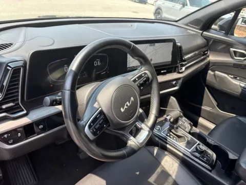 More photos of 2023 Kia Sportage X-Line at Jerry Hunt Supercenter - Lexington, NC