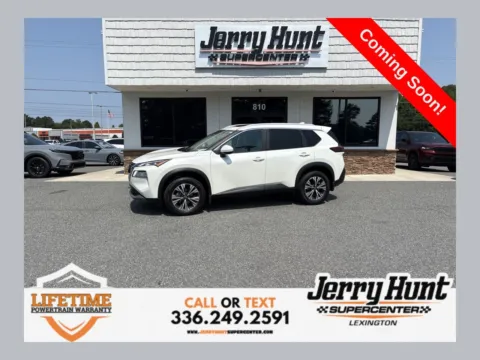 White 2023 Nissan Rogue SV for sale in Lexington, NC