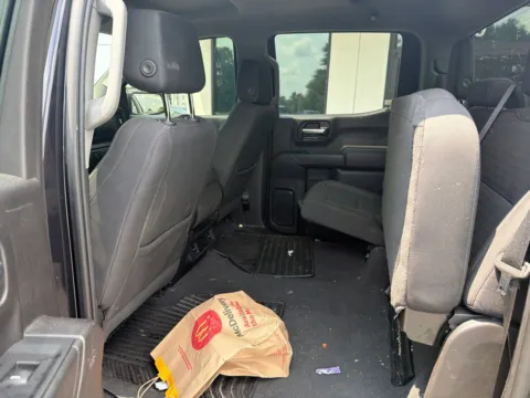 More photos of 2022 Chevrolet Silverado 1500 Custom at Jerry Hunt Supercenter - Lexington, NC