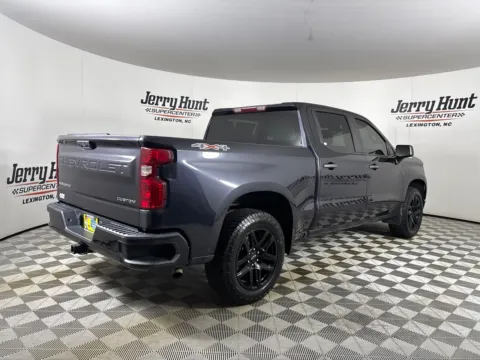 More photos of 2022 Chevrolet Silverado 1500 Custom at Jerry Hunt Supercenter - Lexington, NC