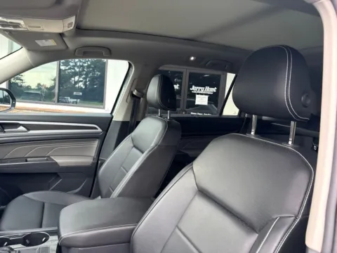 Another view of 2023 Volkswagen Atlas 3.6L V6 SE w/Technology for sale in Lexington, NC at Jerry Hunt Supercenter - Lexington