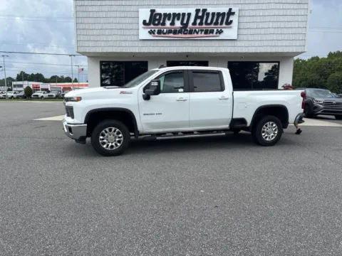 White 2024 Chevrolet Silverado 2500 HD LT for sale in Lexington, NC