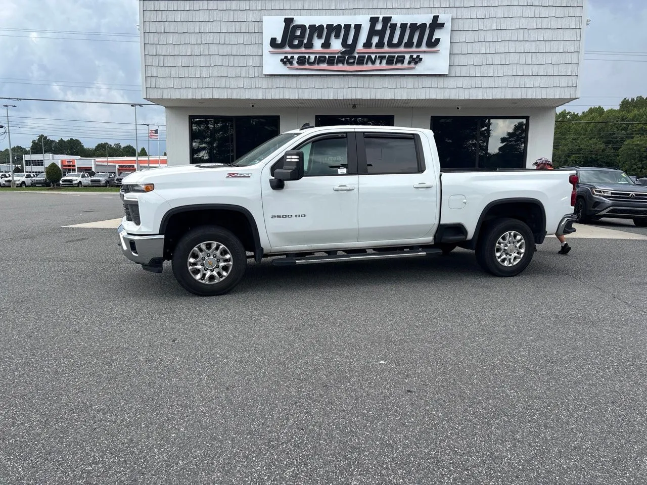 White 2024 Chevrolet Silverado 2500 HD LT for sale in Lexington, NC